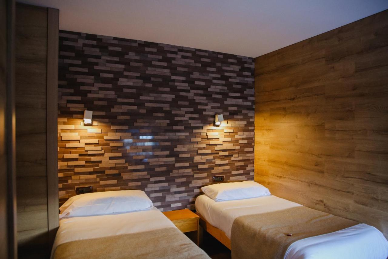 Hotel Cal Ruiz à Pas de la Case Extérieur photo